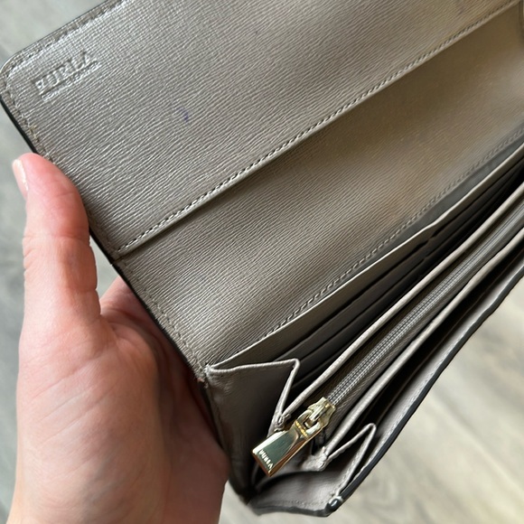 2 for $29 | Furla Long Wallet Genuine Leather | Previously Loved - Picture 3 of 13